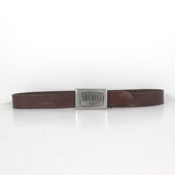 Distressed Brown Leather Belt with America 1974 Silver Buckle Made in Australia - Picture 2 of 8